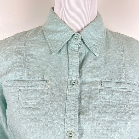 The North Face Button Down Bamboo Shirt - Picture 8 of 13